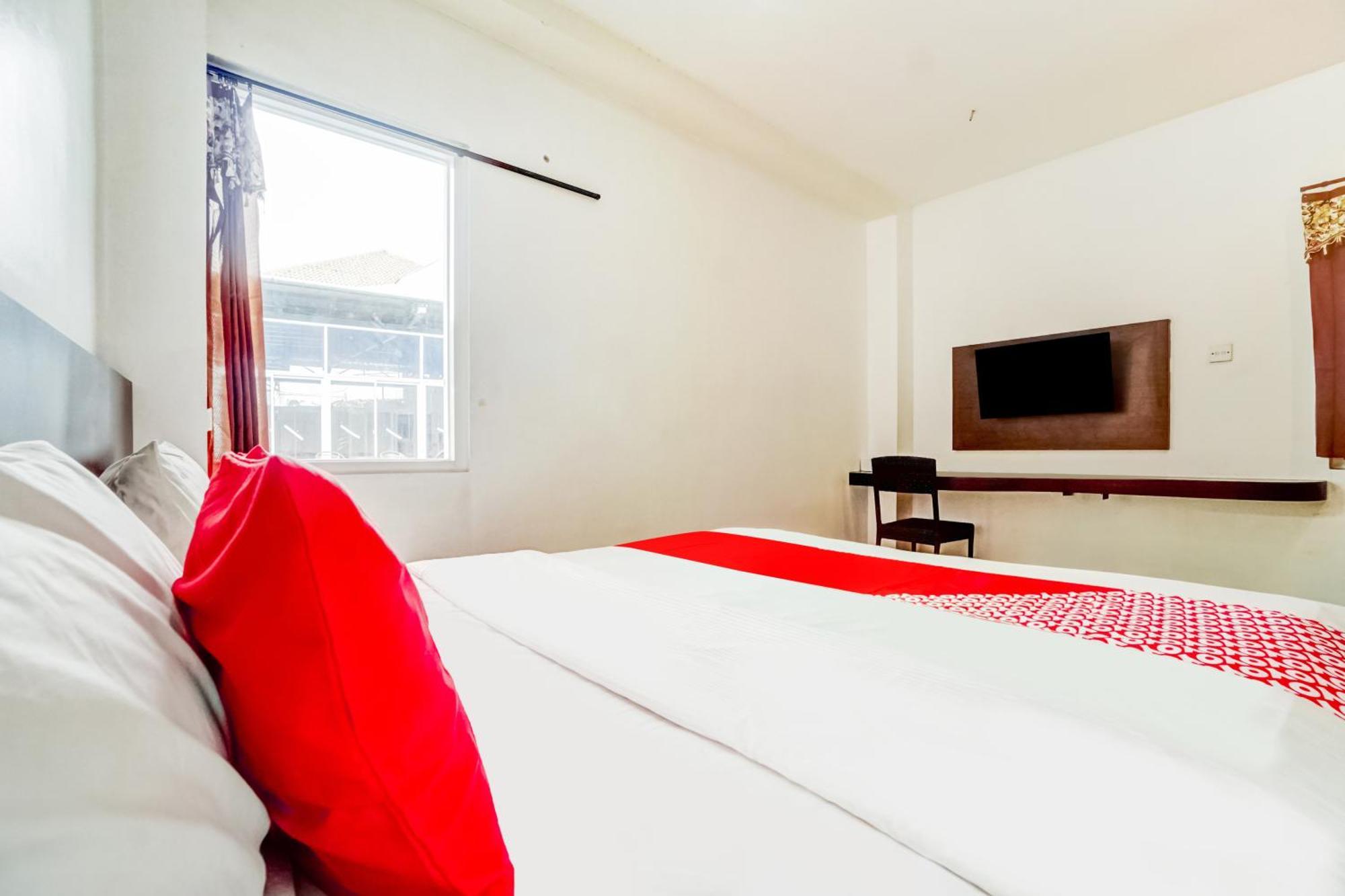 Hotel O Siwalankerto Near Surabaya Carnival Bagian luar foto