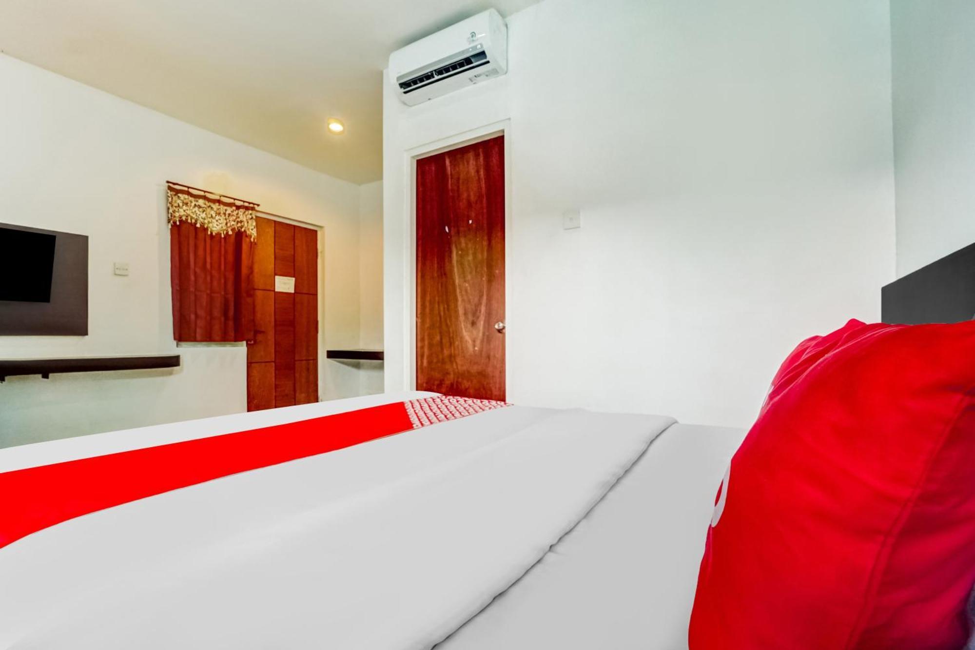 Hotel O Siwalankerto Near Surabaya Carnival Bagian luar foto